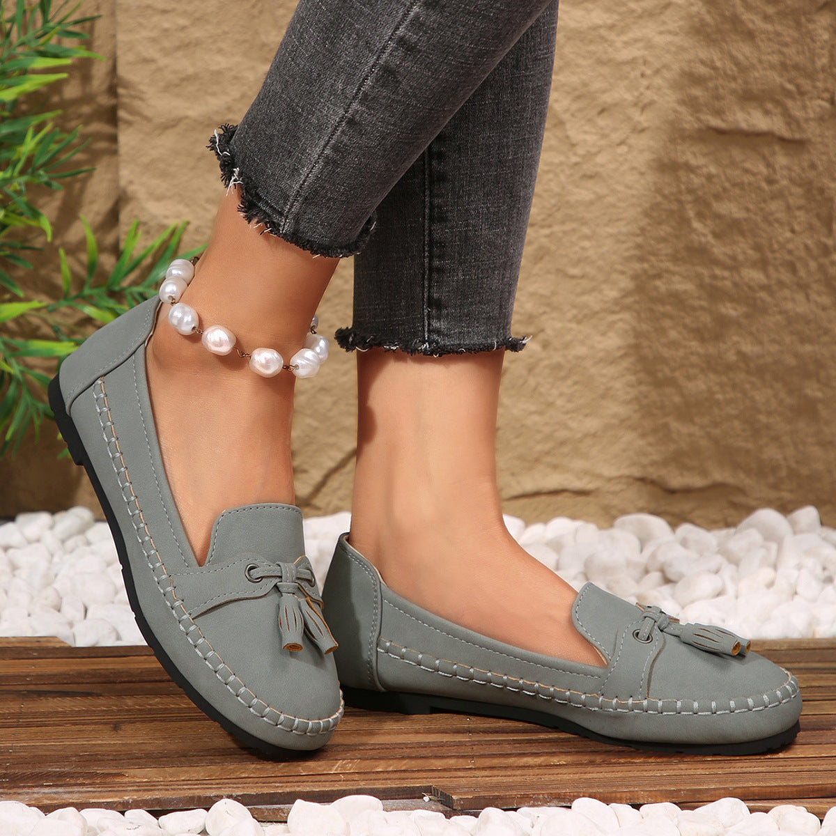 Women's Slip-on Casual Tassel Soft-Soled Shoes